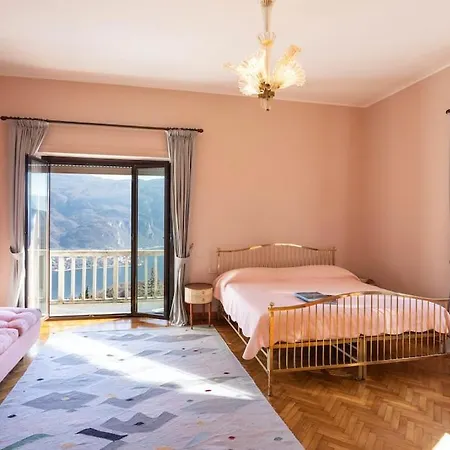 7 Bedroom Lake Como Villa